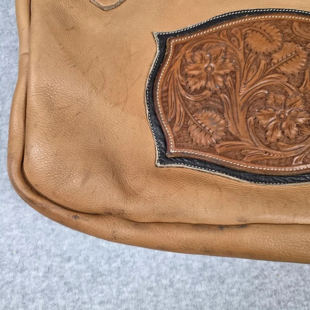 Brown Leather‎ Business Case 18